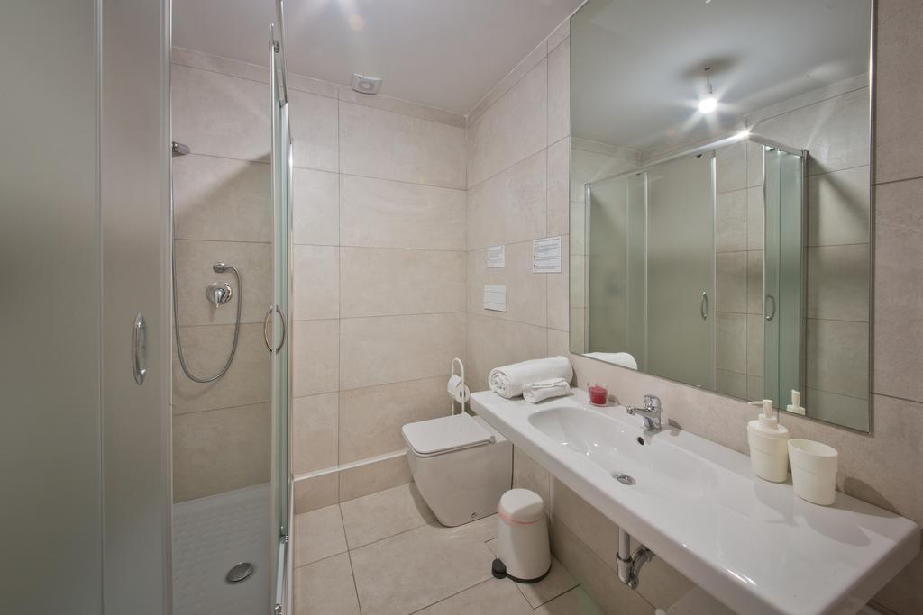 مارينا دي سكيافوني B&B Il Quadrato المظهر الخارجي الصورة